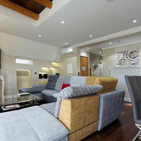The Queen Luxury Apartments - Villa Vinicia Λουξεμβούργο Εξωτερικό φωτογραφία